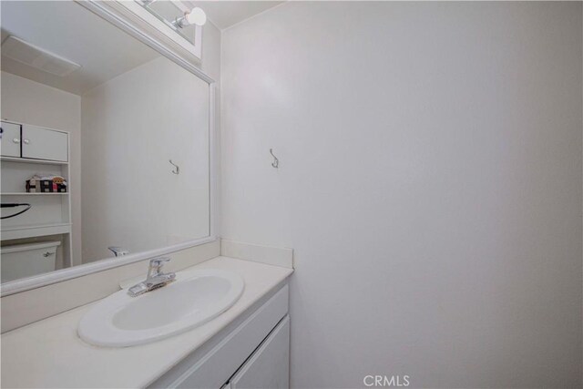 5493 Twin Lakes Dr, Cypress, CA 90630 - bathroom with vanity