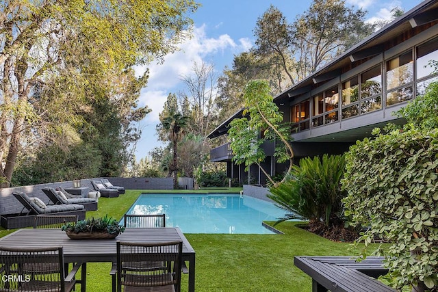 140 Belday Rd, Pasadena, CA 91105 - view of swimming pool featuring outdoor lounge area and a lawn
