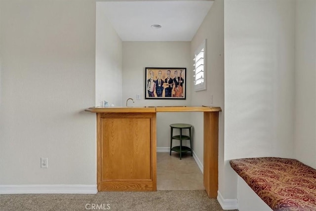 2279 Calle Liseta, San Dimas, CA 91773 - indoor wet bar with carpet and baseboards
