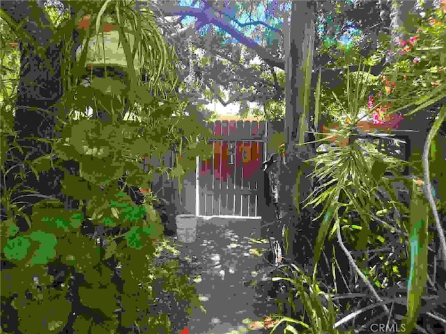1121 Gladys Ave, Long Beach, CA 90804 - view of gate