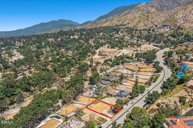 1312 E Loma Alta Dr, Altadena, CA 91001