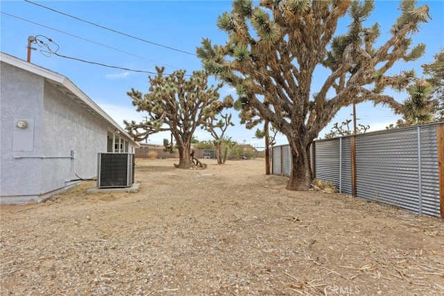 7010 Airway Ave, Yucca Valley, CA 92284 - view of yard featuring cooling unit