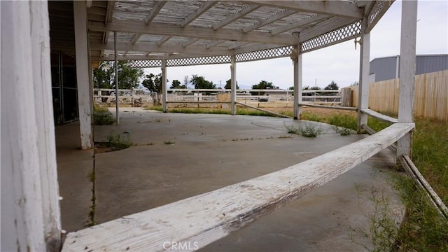9322 Candlelight St, Apple Valley, CA 92308 - view of patio / terrace
