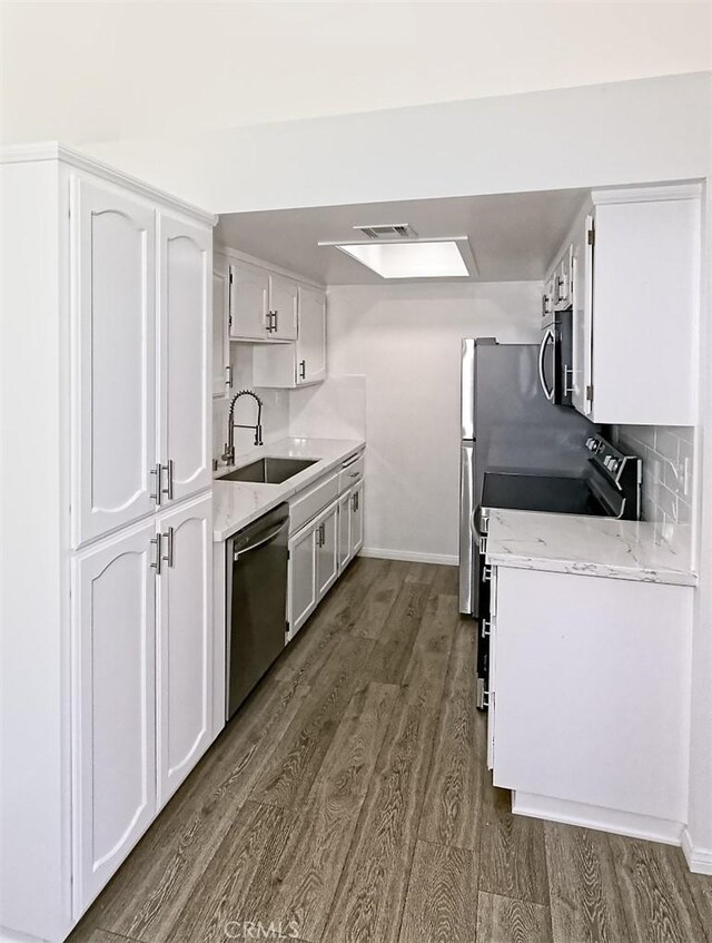 19236 Cottonwood Dr, Apple Valley, CA 92308 - photo 12