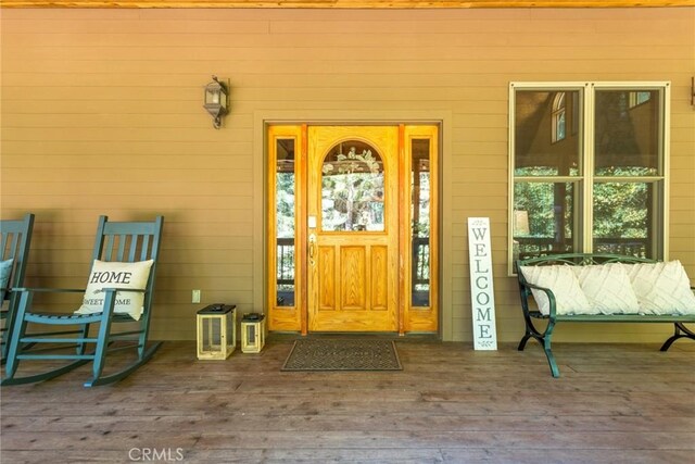 1900 Maple Dr, Weed, CA 96094 - doorway to property featuring a porch