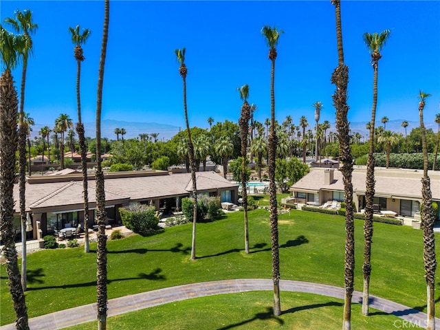 76022 Honeysuckle Dr, Palm Desert, CA 92211 - view of community with a lawn