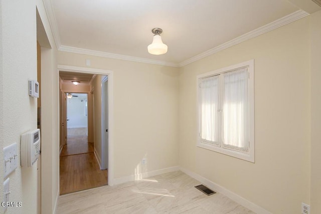 3115 Evelyn St, La Crescenta, CA 91214 - unfurnished room featuring crown molding and baseboards