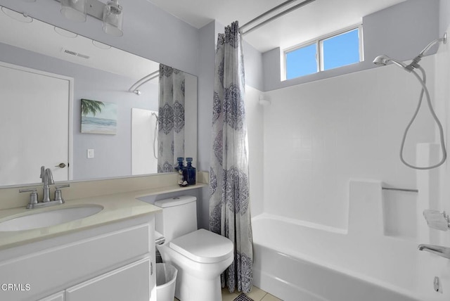 885 Oakland Hills Dr, Banning, CA 92220 - full bathroom featuring shower / tub combo, toilet, and vanity