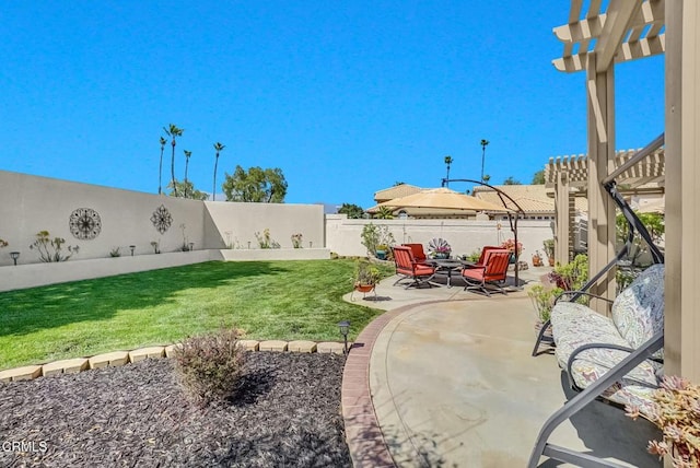 885 Oakland Hills Dr, Banning, CA 92220 - view of yard featuring a patio and a pergola