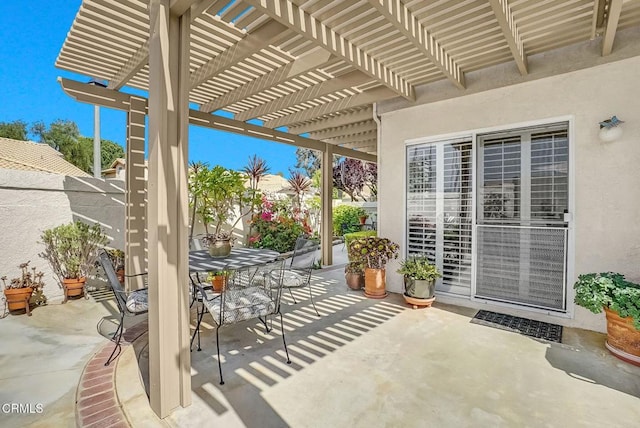885 Oakland Hills Dr, Banning, CA 92220 - view of patio / terrace with outdoor dining space and a pergola