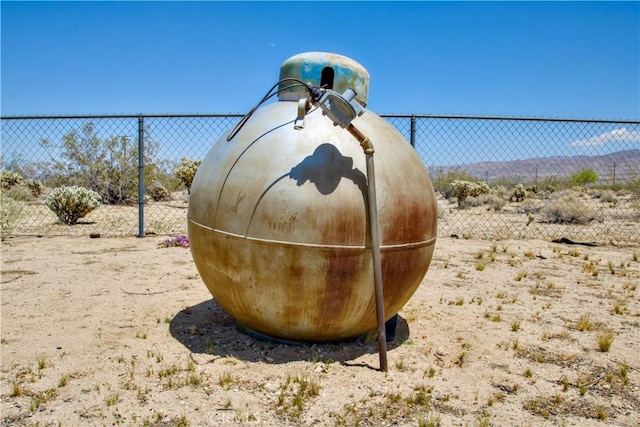 62853 Desert Trail Dr, Joshua Tree, CA 92252 - exterior view of gas tank
