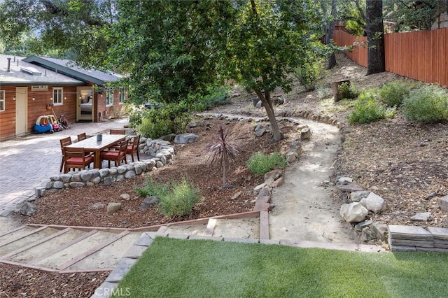 6950 Navarette Ave, Atascadero, CA 93422 - view of yard featuring a patio area