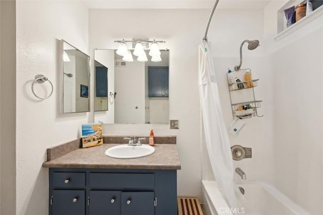 6950 Navarette Ave, Atascadero, CA 93422 - bathroom featuring vanity and shower / bath combination with curtain