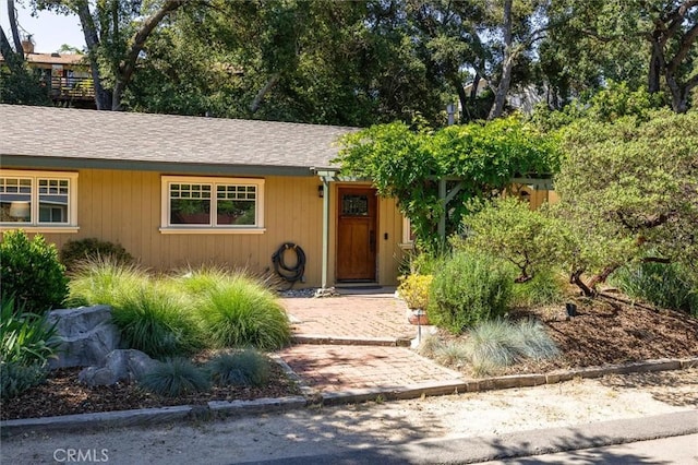 6950 Navarette Ave, Atascadero, CA 93422 - view of front of house