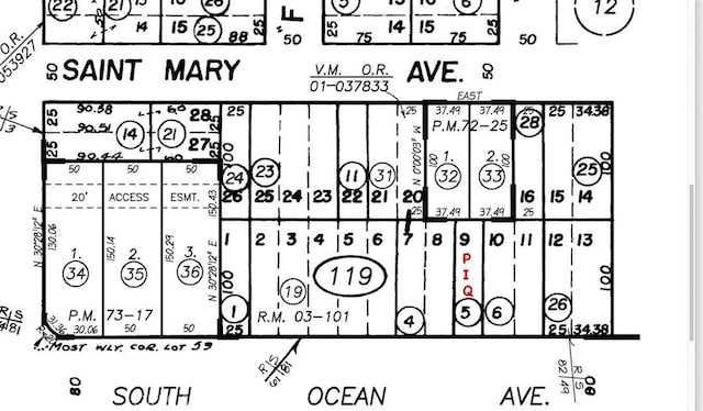 39 S Ocean Ave, Cayucos, CA 93430