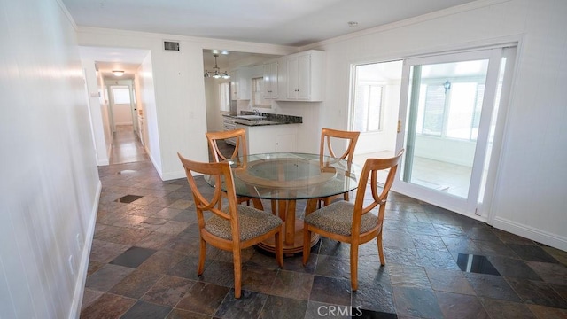 1679 N 2nd Ave, Upland, CA 91784 - photo 11