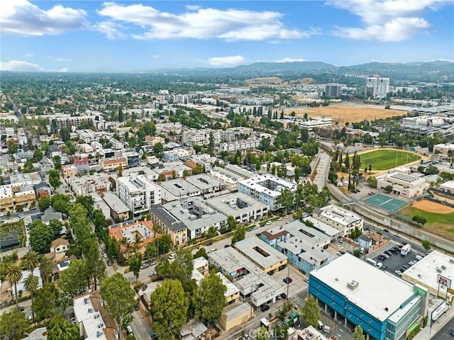 7049 Vassar Ave, Canoga Park, CA 91303 - view of urban area