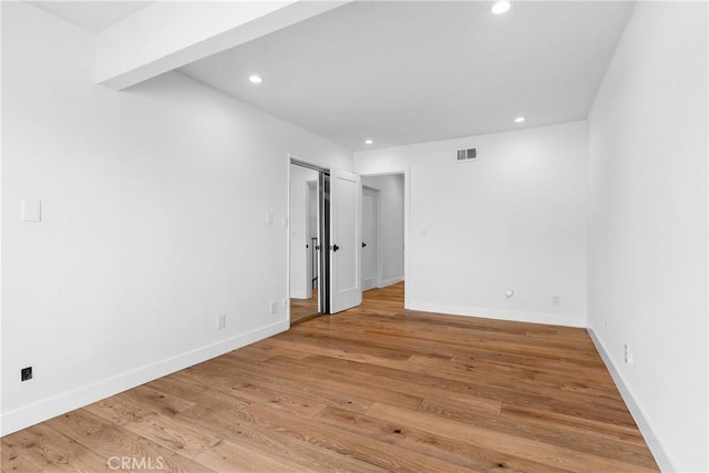 5144 Meadow Wood Ave, Lakewood, CA 90712 - unfurnished room with recessed lighting and light wood-type flooring
