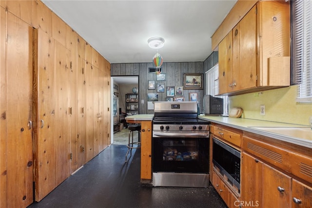 319 E Deodar St, Ontario, CA 91764 - photo 10