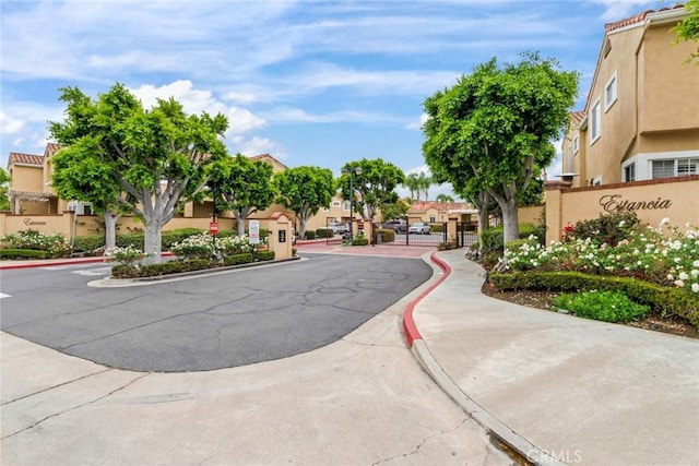 2444 Paseo Circulo, Tustin, CA 92782 - view of community with a residential view