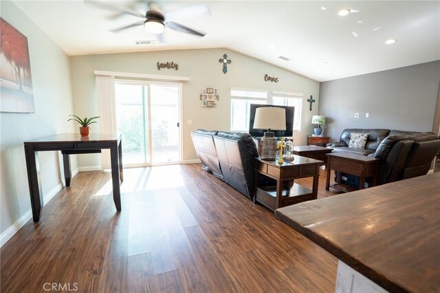 29306 Summer House Ln, Lake Elsinore, CA 92530 - photo 9