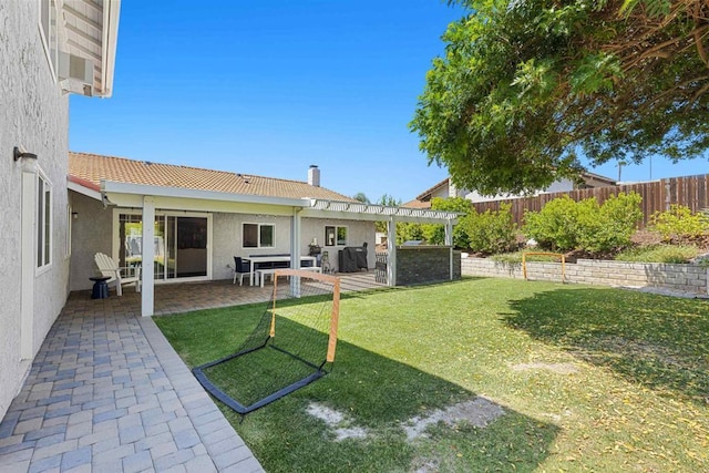 2528 Windmill View Rd, El Cajon, CA 92020 - view of yard featuring a patio area and a pergola