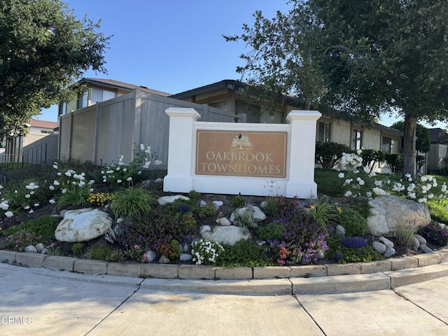 1797 E Avenida De Las Flores, Thousand Oaks, CA 91362 - view of community sign