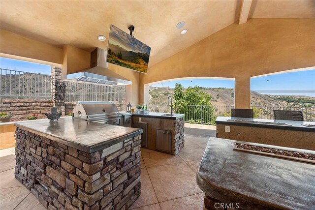 21925 Heatheridge Dr, Yorba Linda, CA 92887 - view of patio / terrace with a sink
