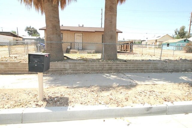 120 W Williams St, Barstow, CA 92311 - view of front facade with stucco siding
