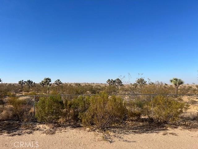 5202 La Mesa Rd, Phelan, CA 92371