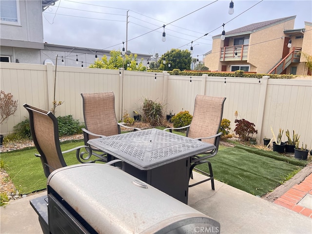 3751 Ketch Ave Unit D, Oxnard, CA 93035 - view of patio / terrace featuring outdoor dining space