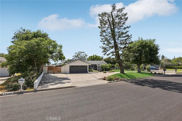 13081 Fairmont Way, Tustin, CA 92705 - photo 4