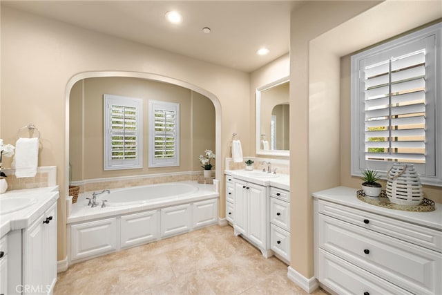 21 Corte Lomas Verdes, San Clemente, CA 92673 - full bathroom featuring two vanities and a bath