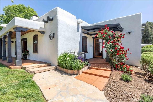 1615 Halsey St, Redlands, CA 92373 - view of front facade with stucco siding