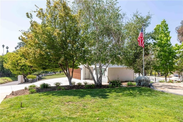 1615 Halsey St, Redlands, CA 92373 - view of green lawn with concrete driveway