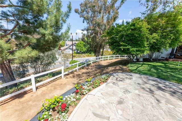 1615 Halsey St, Redlands, CA 92373 - view of patio / terrace