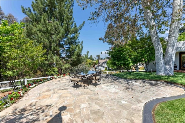 1615 Halsey St, Redlands, CA 92373 - view of patio / terrace featuring outdoor dining space
