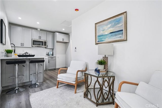 509 N Hillford Ave, Compton, CA 90220 - living area featuring light wood finished floors, recessed lighting, and baseboards