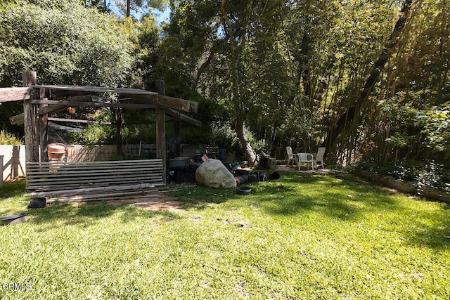 633 Norumbega Dr, Monrovia, CA 91016 - view of grassy yard