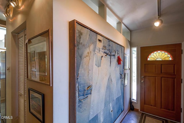 633 Norumbega Dr, Monrovia, CA 91016 - view of entrance foyer
