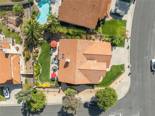 31436 Corte Sonora, Temecula, CA 92592 - aerial view of a pool area