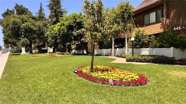 445 W Duarte Rd Unit 5, Arcadia, CA 91007 - view of community