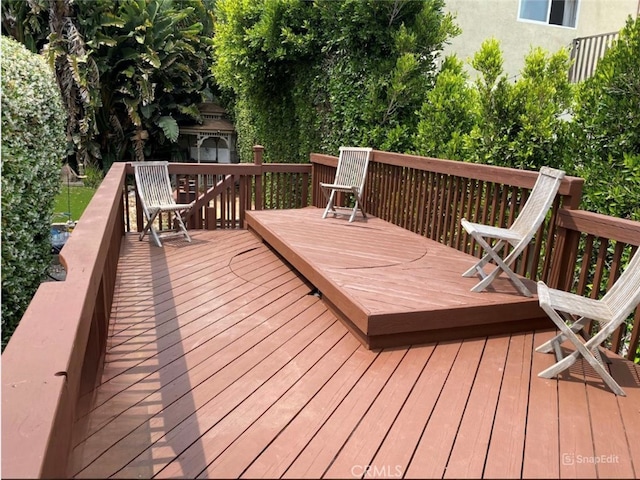 405 Waterview, Playa Del Rey, CA 90293 - view of wooden deck