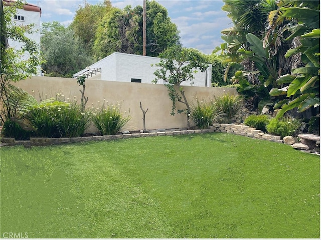 405 Waterview, Playa Del Rey, CA 90293 - view of yard