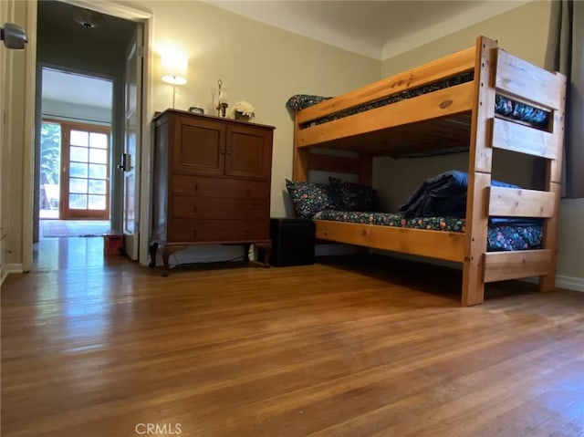 405 Waterview, Playa Del Rey, CA 90293 - bedroom featuring light wood-style floors and baseboards