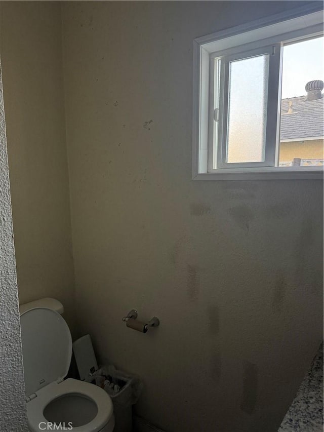 19549 Schoolcraft St, Reseda, CA 91335 - bathroom featuring toilet