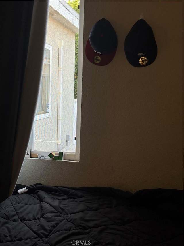 19549 Schoolcraft St, Reseda, CA 91335 - view of bedroom
