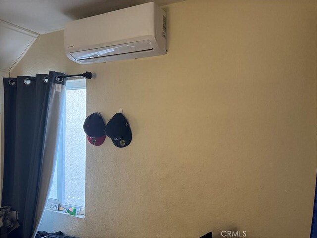 19549 Schoolcraft St, Reseda, CA 91335 - detailed view of a wall mounted AC