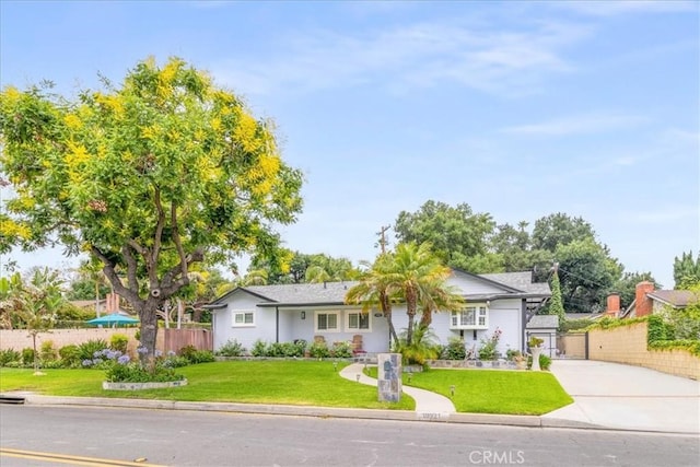 19921 Rambling Rd, Covina, CA 91724 - single story home with driveway