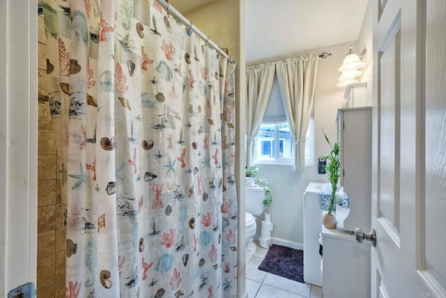118 W 11th Ave, Escondido, CA 92025 - full bath featuring tile patterned flooring, toilet, a shower with shower curtain, and baseboards